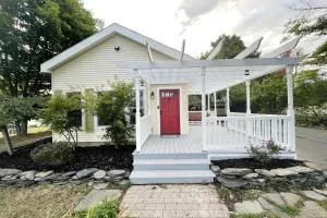 Bright, Airy Home in Hudson! - Kinderhook