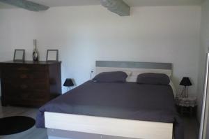B&B / Chambres d'hotes Chambre d-hotes En Saubis : photos des chambres