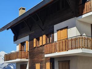 Apartment for 8 in Veysonnaz