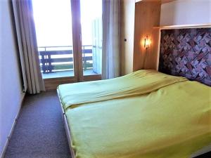 Apartment in Veysonnaz near Ski Gondola