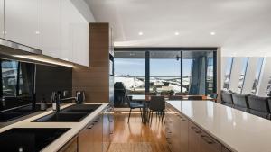 Burramungee - 4 Bedroom Chalet