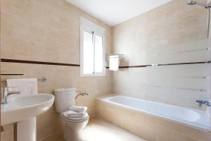 Apartamentos Alberto Lista 9