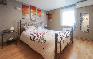Maisons de vacances Beautiful Home In Grand-Fort-Philippe : photos des chambres