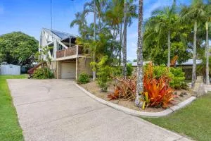 Hook Wine and Sinker - Downsfield