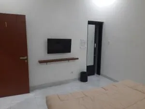 Yumna Guest House Syariah - 井里汶