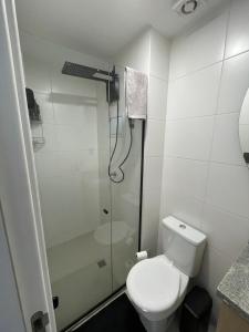 Lindo apto Caminho das Árvores