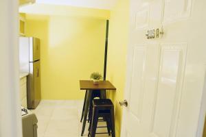 Private 2 Bedroom - Pool n Beach 205A