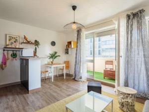 Studio moderne avec balcon et parking à Biarritz - FR-1-3-625