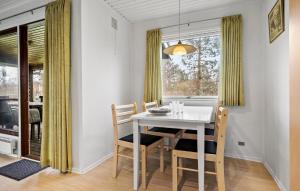 Lovely Home In Slagelse With Wifi