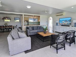 Bella Vista & Free Buggy - Hamilton Island