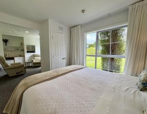 64 Mandalea B&B