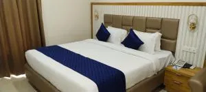 Eastin Dè Royalè - Madhapur