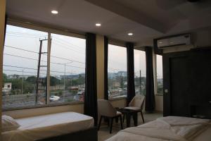 Hotel M Plaza Dhulagarh