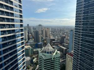 Makati Skyline Suite