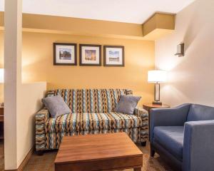 Comfort Inn & Suites Brattleboro I-91