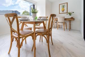 Elegant 4-Bedroom Townhouses in Vibrant CBD