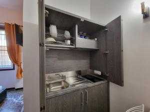 Affittacamere A Filippos Room by the Sea