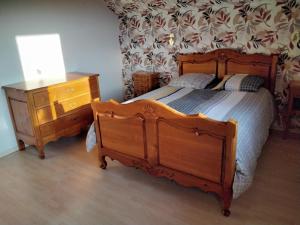 Spacieuse villa, vaste jardin avec piscine privée au calme de la campagne