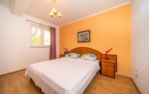 Awesome Apartment In Barbat Na Rabu