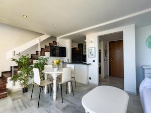 Skol 919A sea views 2 bedrooms Duplex