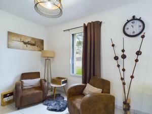 Maisons de vacances Maison avec jardin et jacuzzi pour 8 personnes : photos des chambres