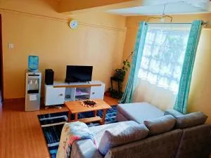 Dee's Place - Gathambi