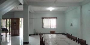 Perfect Guest House with Balcony