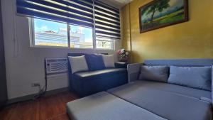 2 to 8 Staycation Tagaytay Albizia, free parking, cooking, pet friendly, wifi, netflix, nearby La Mariposa