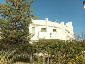 Casa al Mare con Giardino Privato - SantʼAndrea