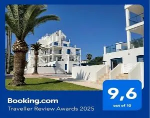 apartamento 4 personas, amplias terrazas y 2OO mt de la playa - Setla