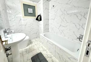 Private Cozy Studio Apartment BEST PRICE