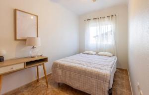 3 Bedroom Cozy Apartment In Torrevieja