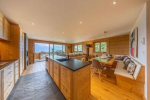 Forêt 7 luxueux, au calme, proche du centre