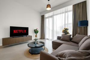 CanalFront - Central Location up to 7 Guests