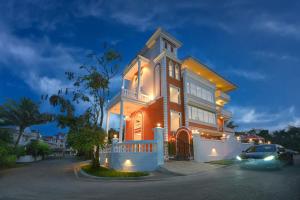 Vega Suites with Private Indoor Pool