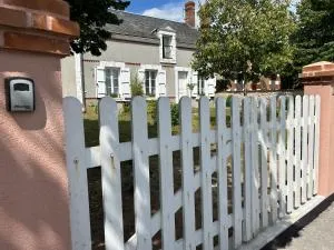 Les MADELEINE de GIEVRES - 吉尔维斯