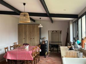Maisons de vacances Les MADELEINE de GIEVRES : photos des chambres