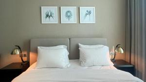 Keyrock Living - Studio with Burj Khalifa View