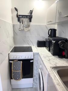 1st Floor Crescent Apartment