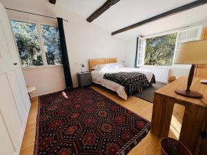 Idyllic Riverside Provencal Farmhouse