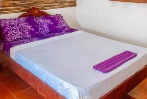 RedDoorz @ Alcala Garden Resort