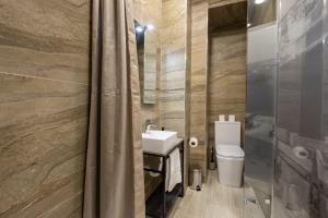 Piccolin Maisonette by GB Apts