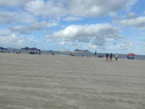 Avenida Atlantica Balneário Camboriú três quartos