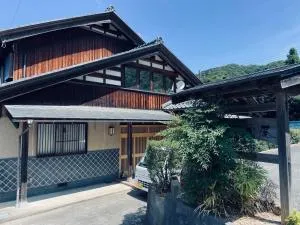 民宿上田屋 - Wada