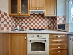 ApartPoltava Стильна квартира біля Білої Альтанки, серце Полтави