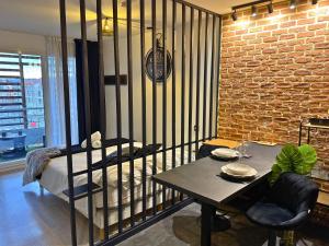 Appartements Cosy Roc - Wifi, Balcon, TV, Clim, Equipe : Appartement 1 Chambre