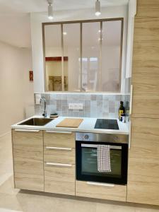 Appartements Studio ultra centre libourne - jacuzzi & videoprojecteur : photos des chambres