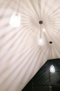 Simones Bluehouse in the Mountain