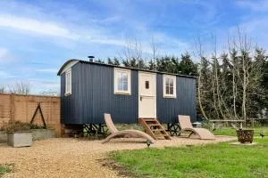 Finest Retreats - The Chicken Hut - 爱恩赫