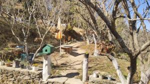 Stone cottage 2BR in Mukteshwar by homeyhuts